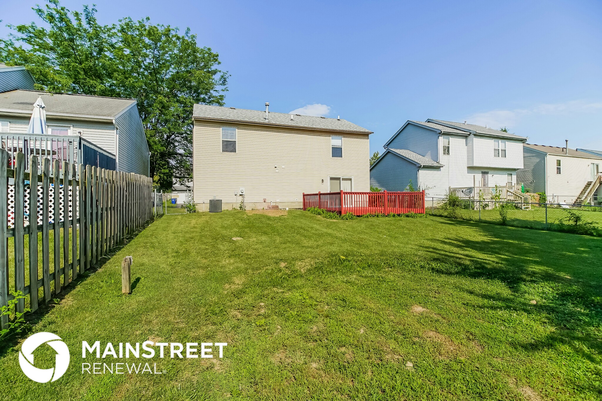 Building Photo - 1574 Autumn Village Dr