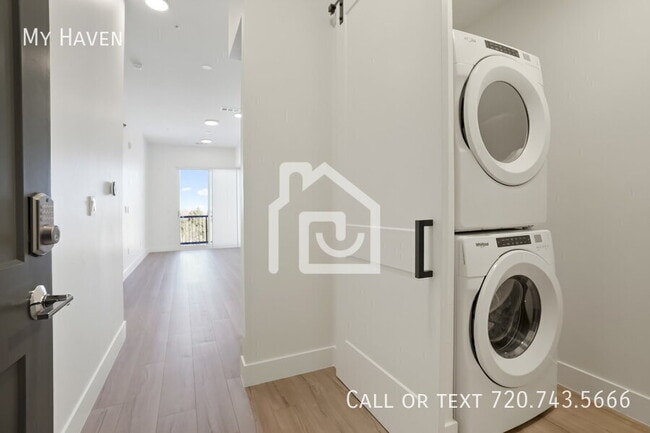 Building Photo - 2876 W 53rd Ave