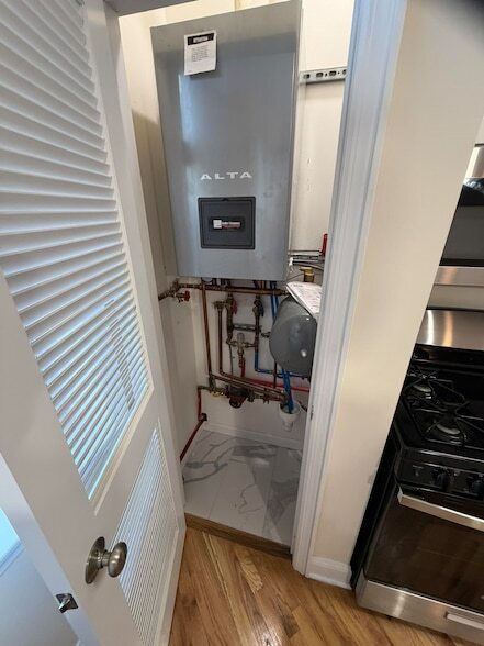 Building Photo - 8517 4th Ave