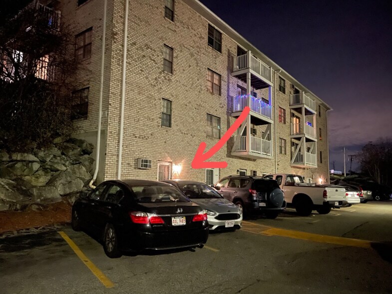 Building Photo - 22 Kenmar Dr