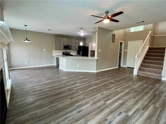 Building Photo - 1706 Winners Ribbon Cir