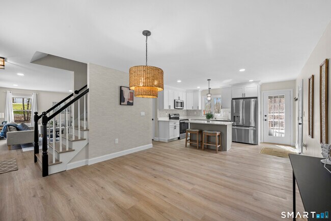 Building Photo - 3 Kenyon Rd