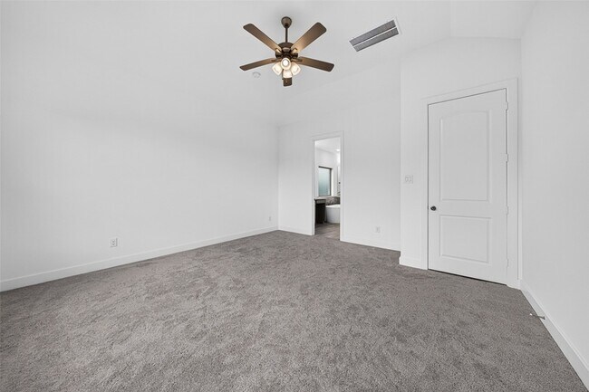 Building Photo - 2803 Sweet Honey Ln