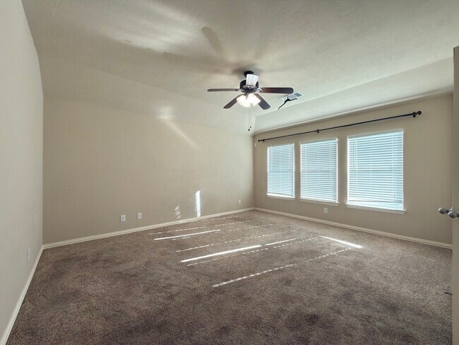 Building Photo - 2314 Snowy Egret Drive