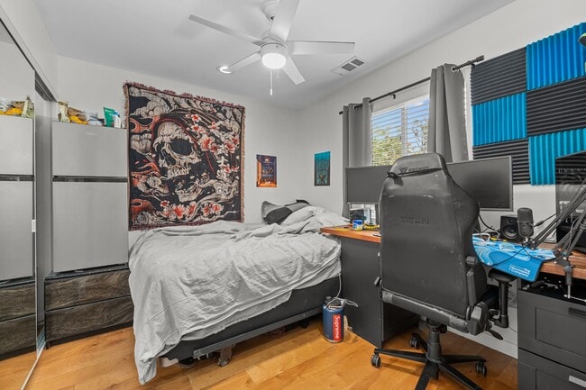 Building Photo - High end finishes!