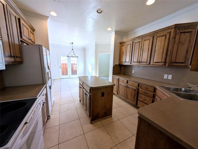 Building Photo - 643 Sisken Ct