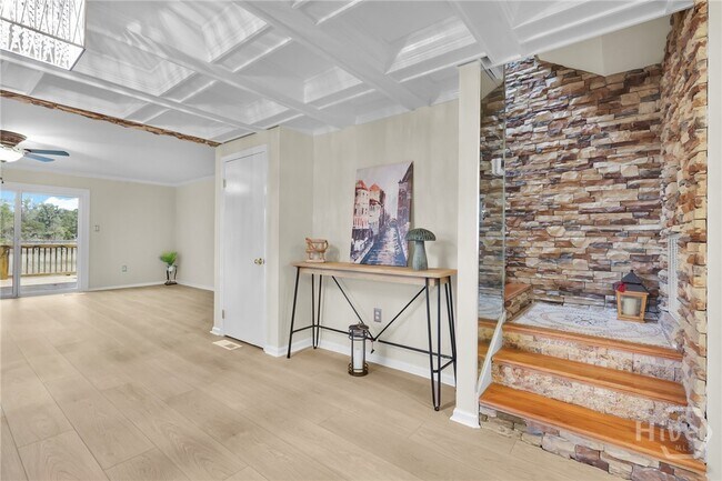 Building Photo - 12502 Apache Ave