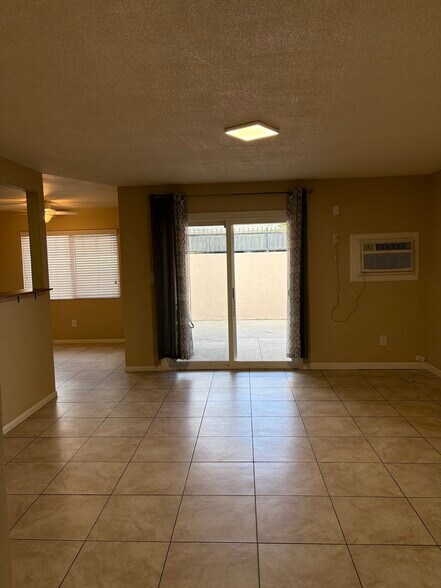 Living Room - 375 Vernon Drive