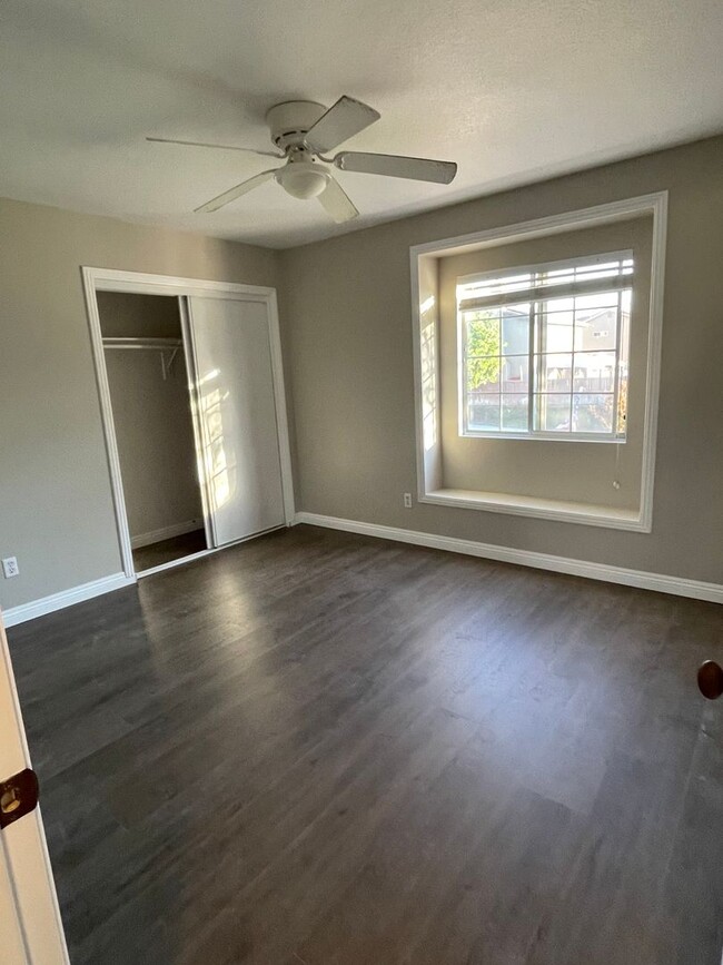 Building Photo - 4 Bed Pool House for Rent in Wildomar