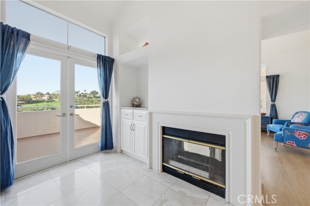 Building Photo - 35 Costa Brava