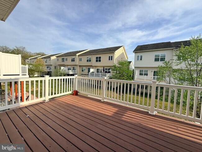 Building Photo - 3517 Sea Grass Ln