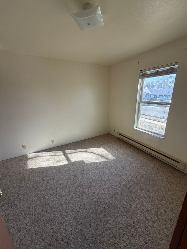 Building Photo - CS- 700 N Duplex