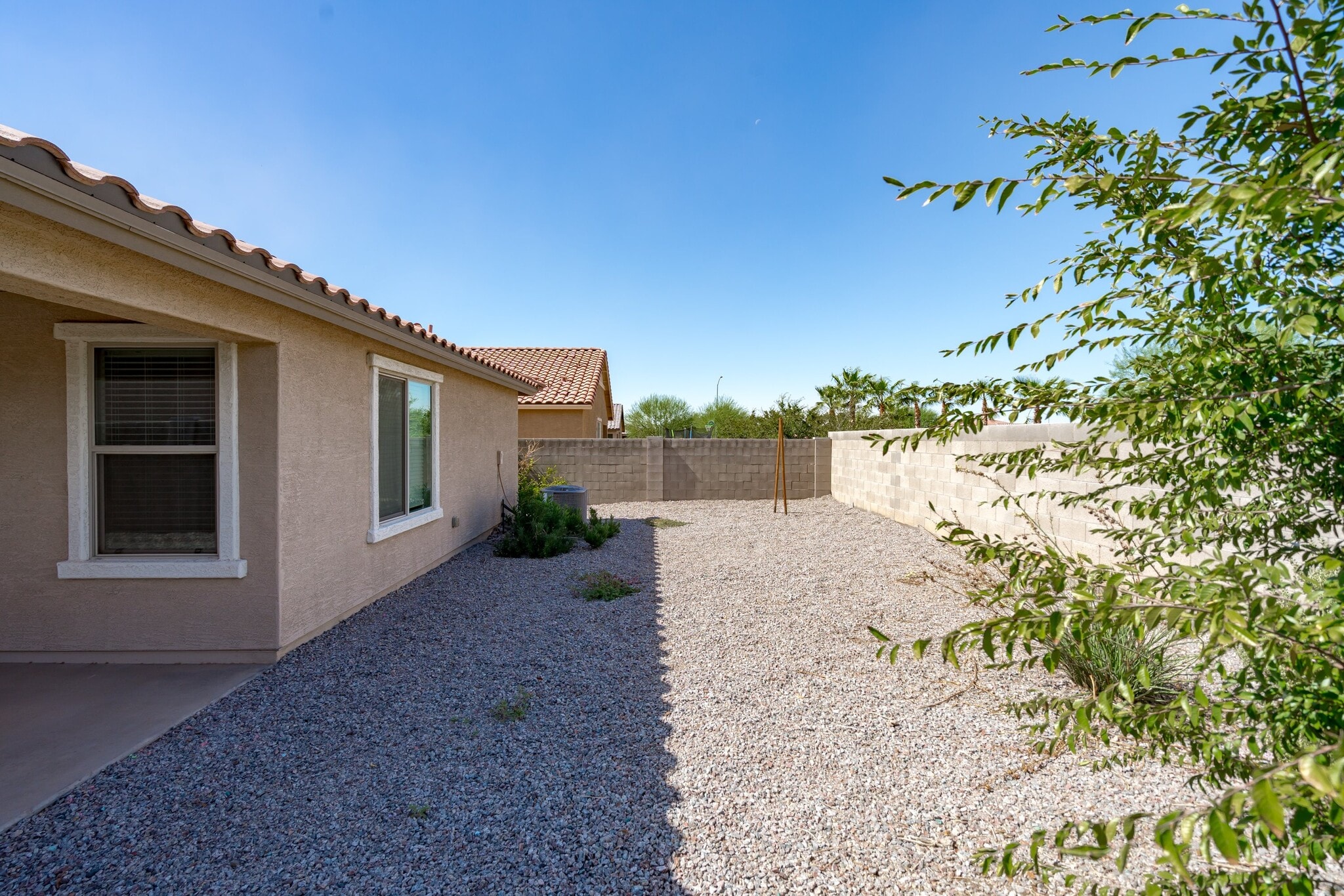 Building Photo - 2084 E Velvet Pl