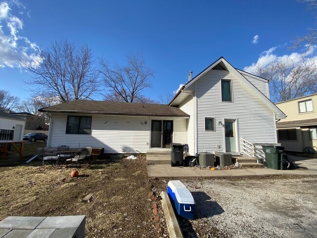 Building Photo - 4120 Harris St