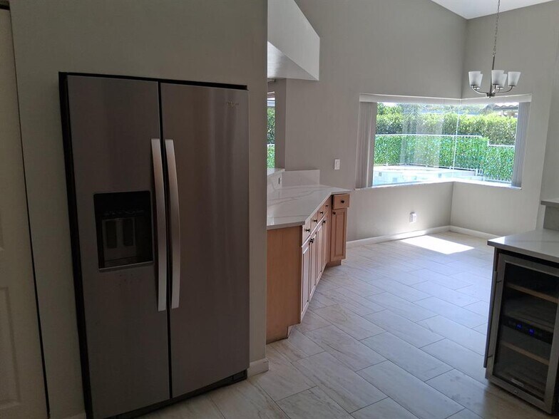 Building Photo - 4863 Chardonnay Dr