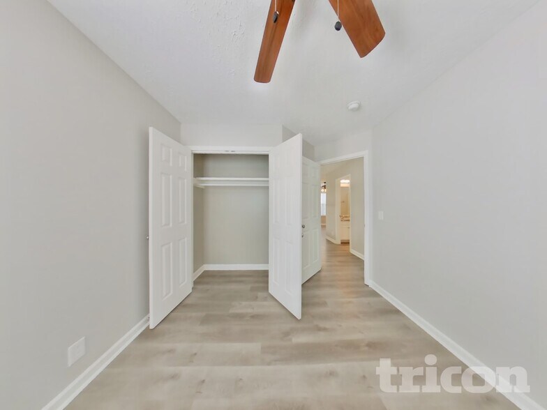 Building Photo - 4305 Chesney Glen Dr