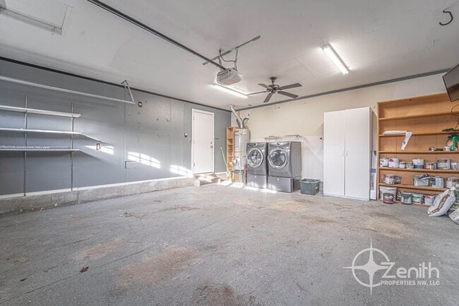 Building Photo - 15408 NE 90th St