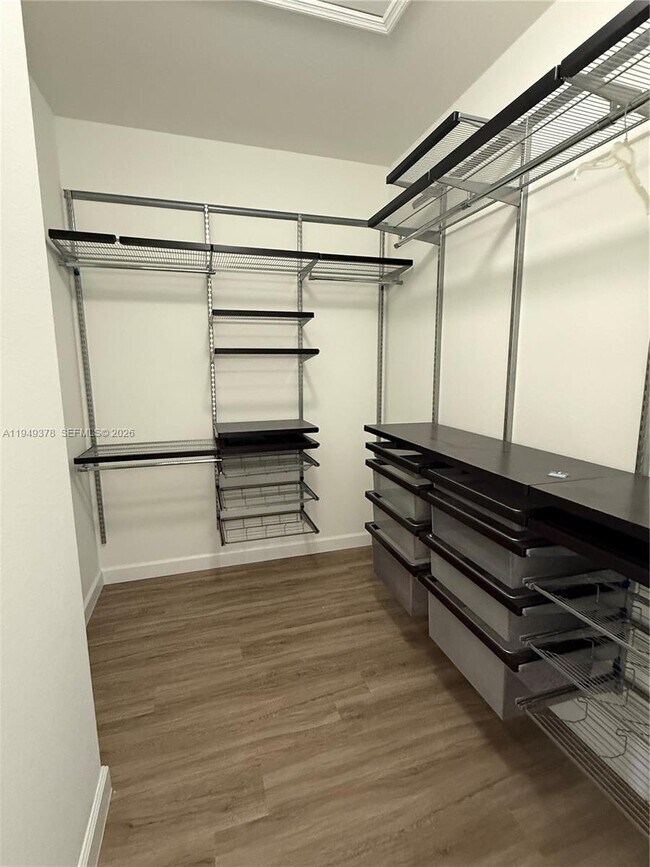 Building Photo - 7412 NW 108th Path