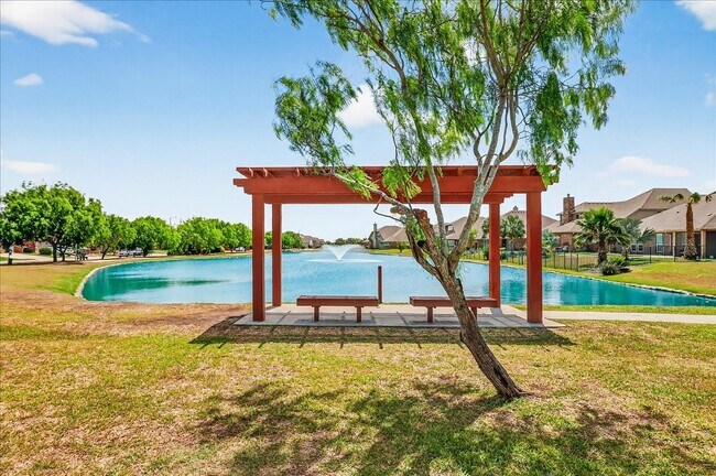 Building Photo - 7326 Tristan Dr