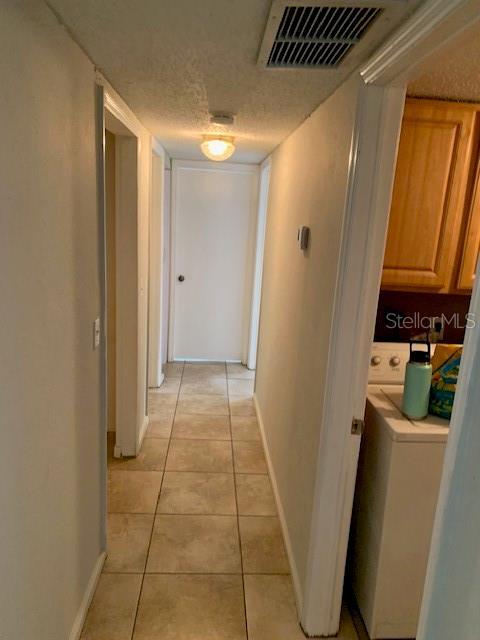 Building Photo - 1960 Union St