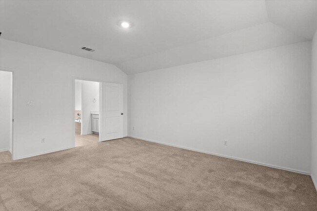 Building Photo - 300 Jeffers