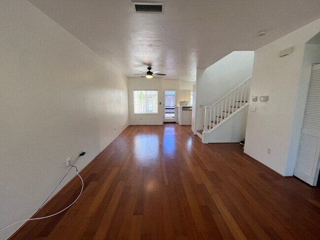 Building Photo - Spinnaker Place Townhomes (Ewa Beach) - 3 ...