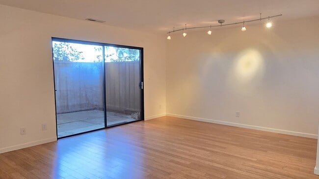 Building Photo - 6263 Joaquin Murieta Ave