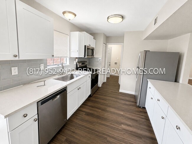 Building Photo - 3811 O B Crowe Dr