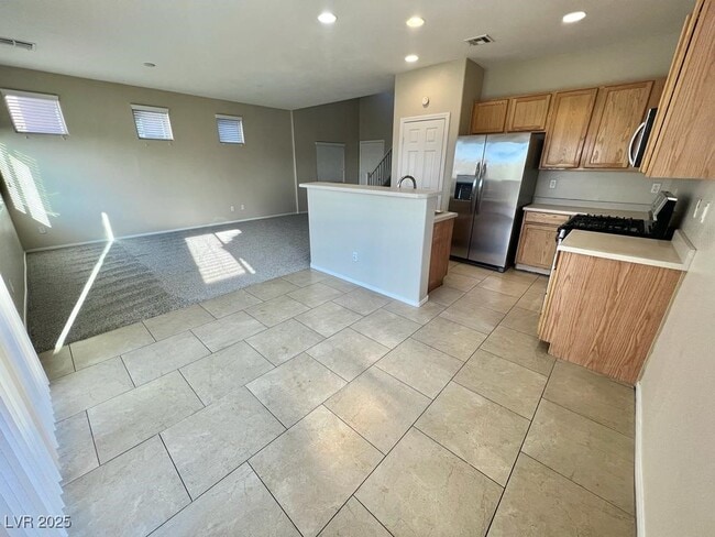 Building Photo - 3841 E Carisbrook Dr