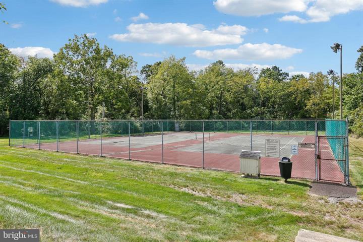 Building Photo - 146 Oberlin Ter