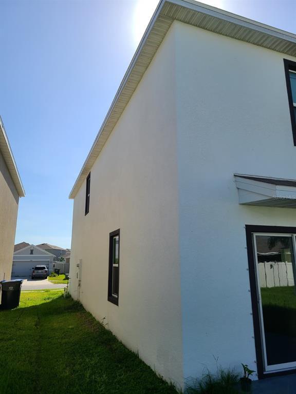 Building Photo - 17013 Blister Wing Dr