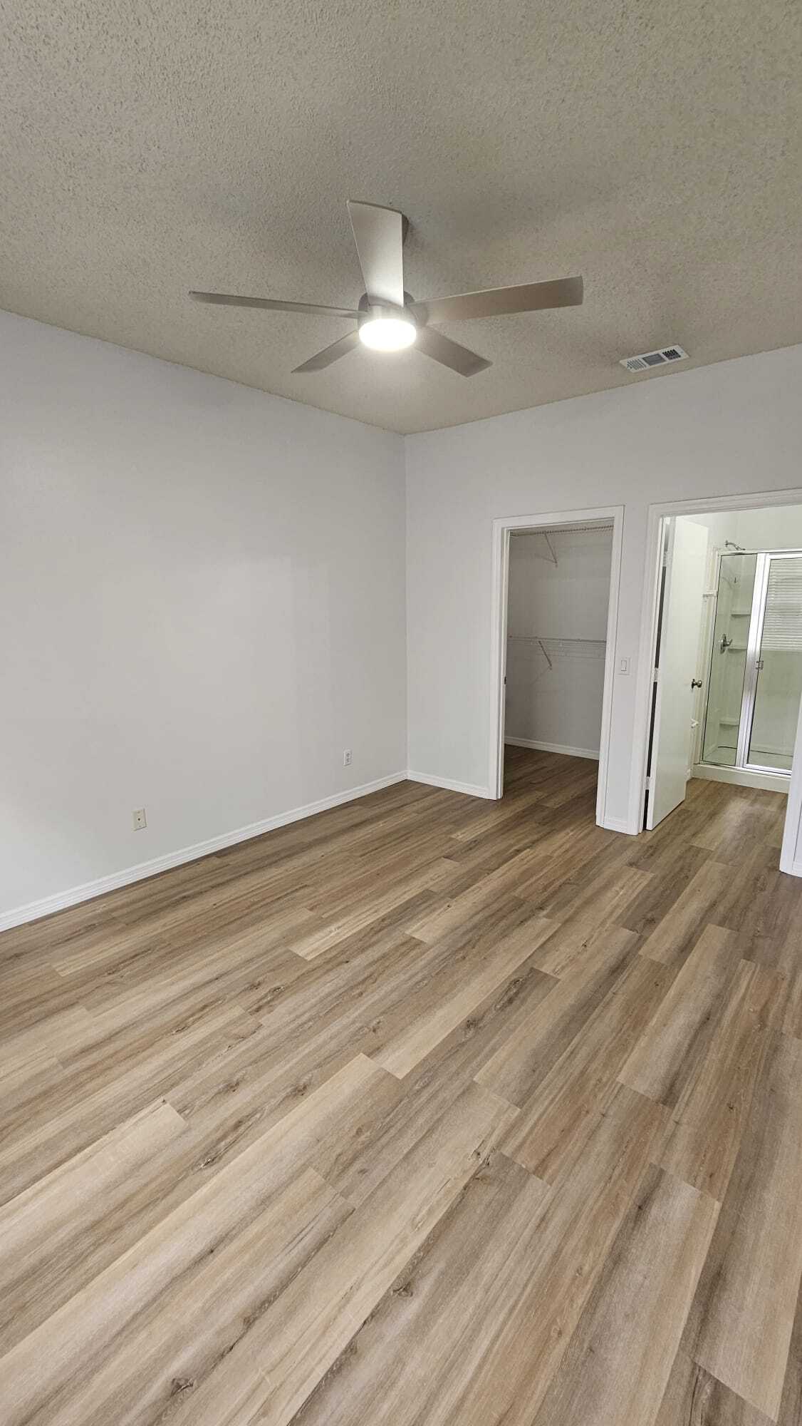 Building Photo - 13117 Summerton Dr