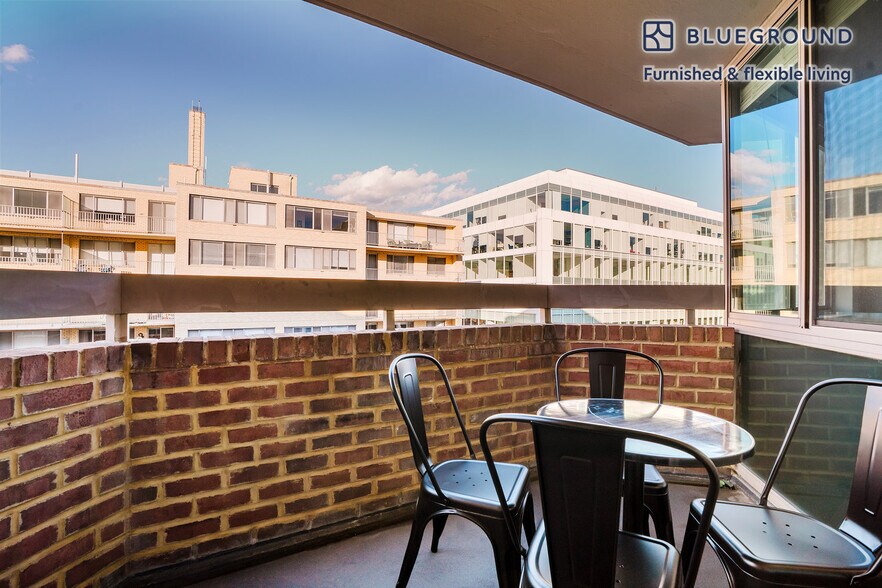 Building Photo - 2140 L St NW