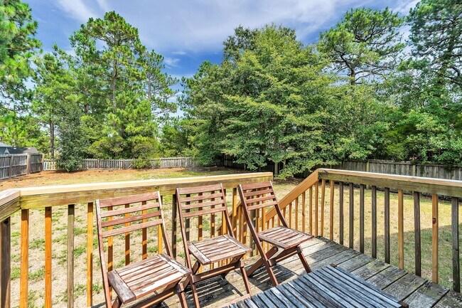 Building Photo - 477 Sand Ridge Rd