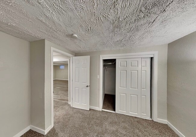 Building Photo - 3572 E 122nd Ave