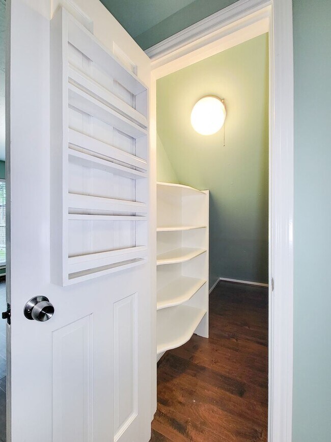 Building Photo - Home has been remodeled/updated. New hand-...