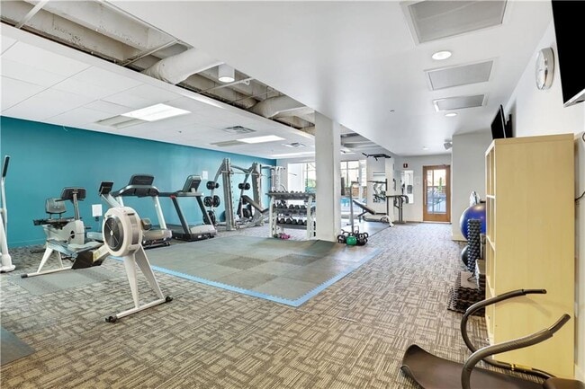 Building Photo - 878 Peachtree St NE