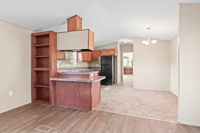 Building Photo - 15747 Country Way