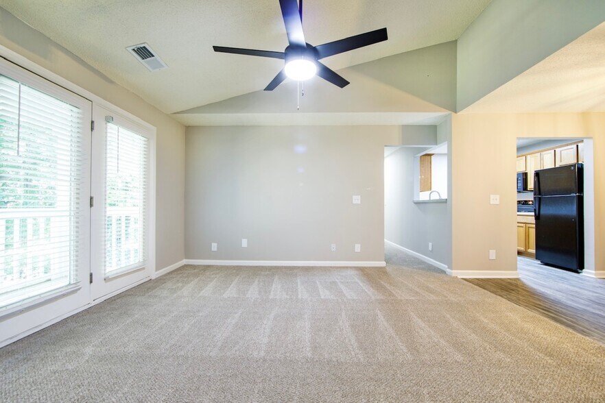 Building Photo - Orchard Trace Gastonia