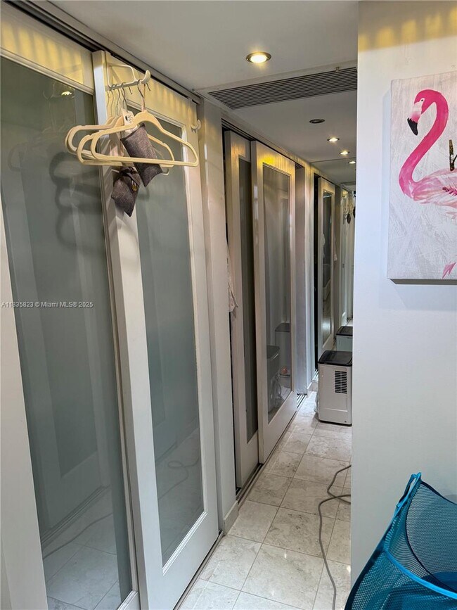Building Photo - 5750 Collins Ave