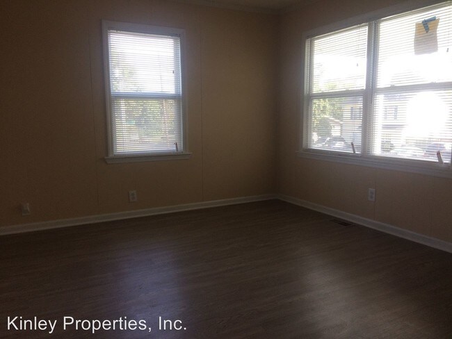 Building Photo - 2 br, 1 bath House - 2452 Elmin Street