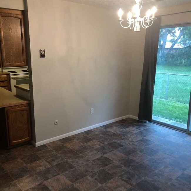 Building Photo - Beautiful Home in an Excellent Location!