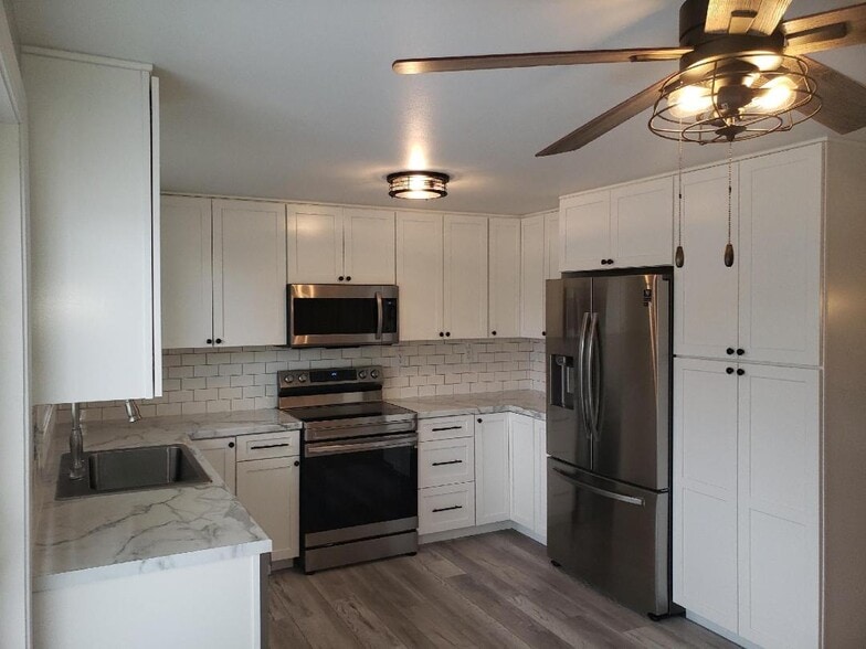 Building Photo - 2450 Hamilton St