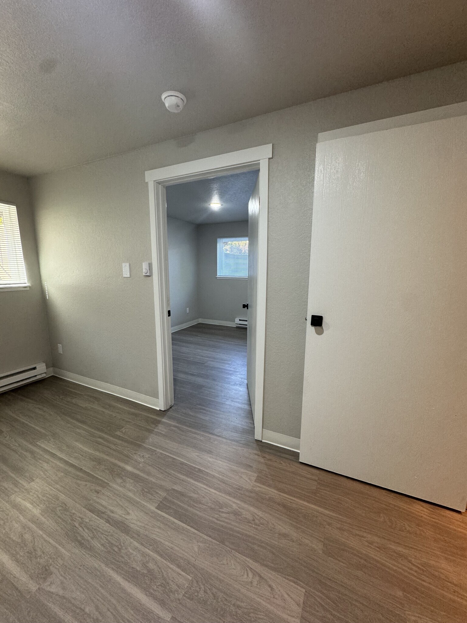 Building Photo - Alder Apartments