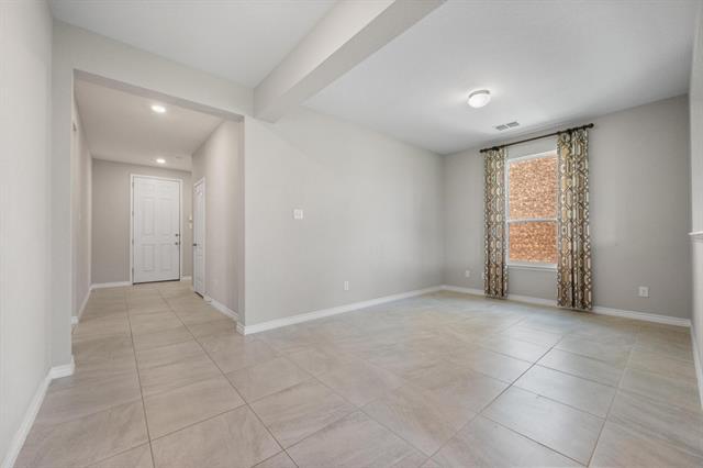Building Photo - 3409 Keechi Creek Dr