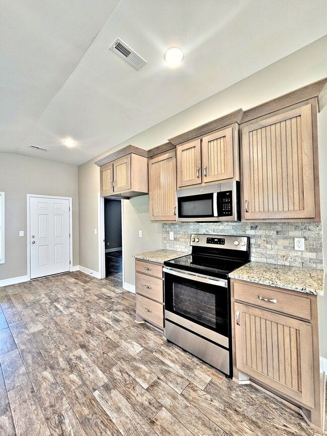 Building Photo - 717 Iron Wood Dr