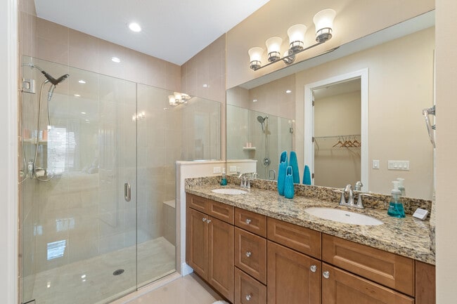 Building Photo - 17132 SW Ambrose Way