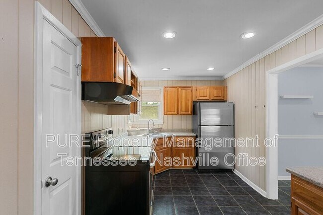Building Photo - 4402 Saunders Ave