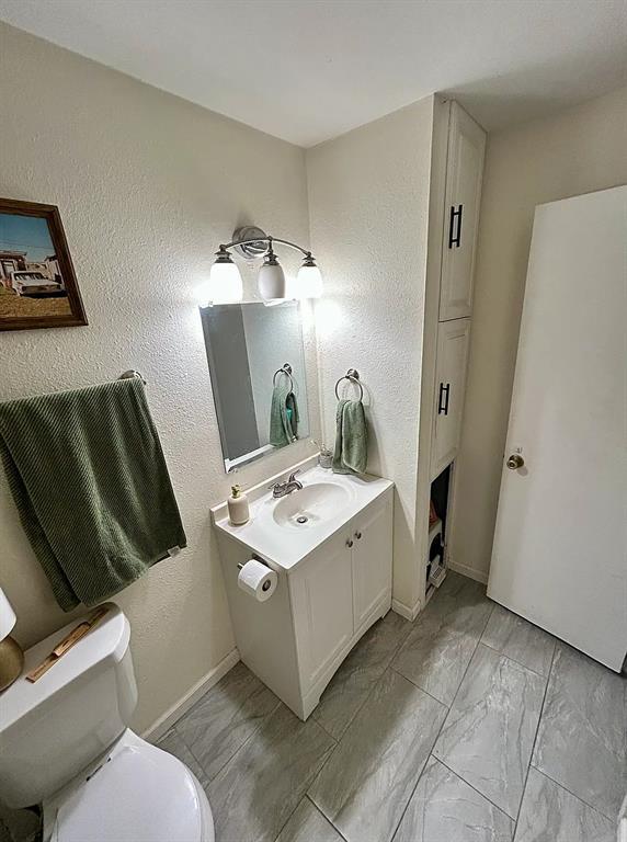 Building Photo - 620 S 1st St