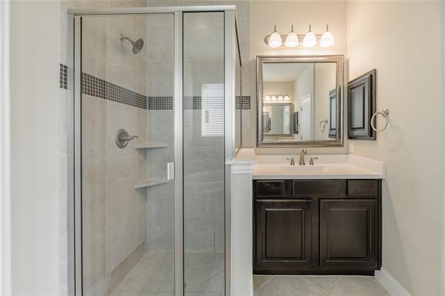 Building Photo - 1104 Hoyt Dr